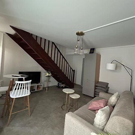 Duplex Apartment Saint Pierre Bagian luar foto